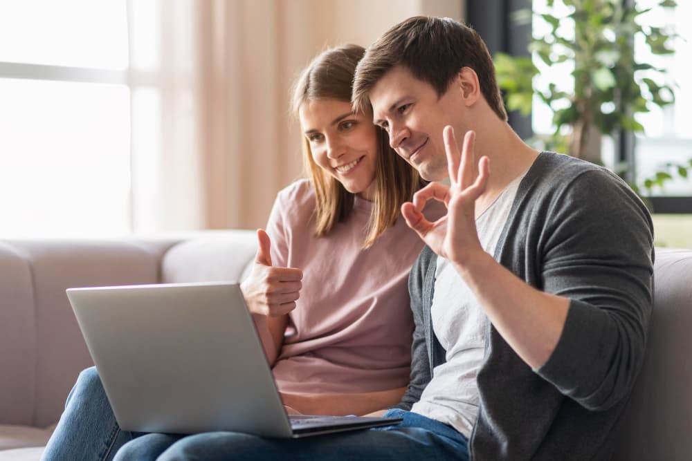 Online relationship coaching session for couples and individuals focused on communication and connection